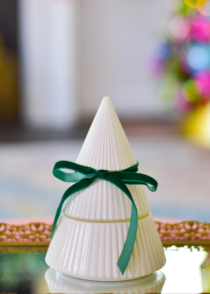 Christmas Tree Confetti Candles (Wood Wick)